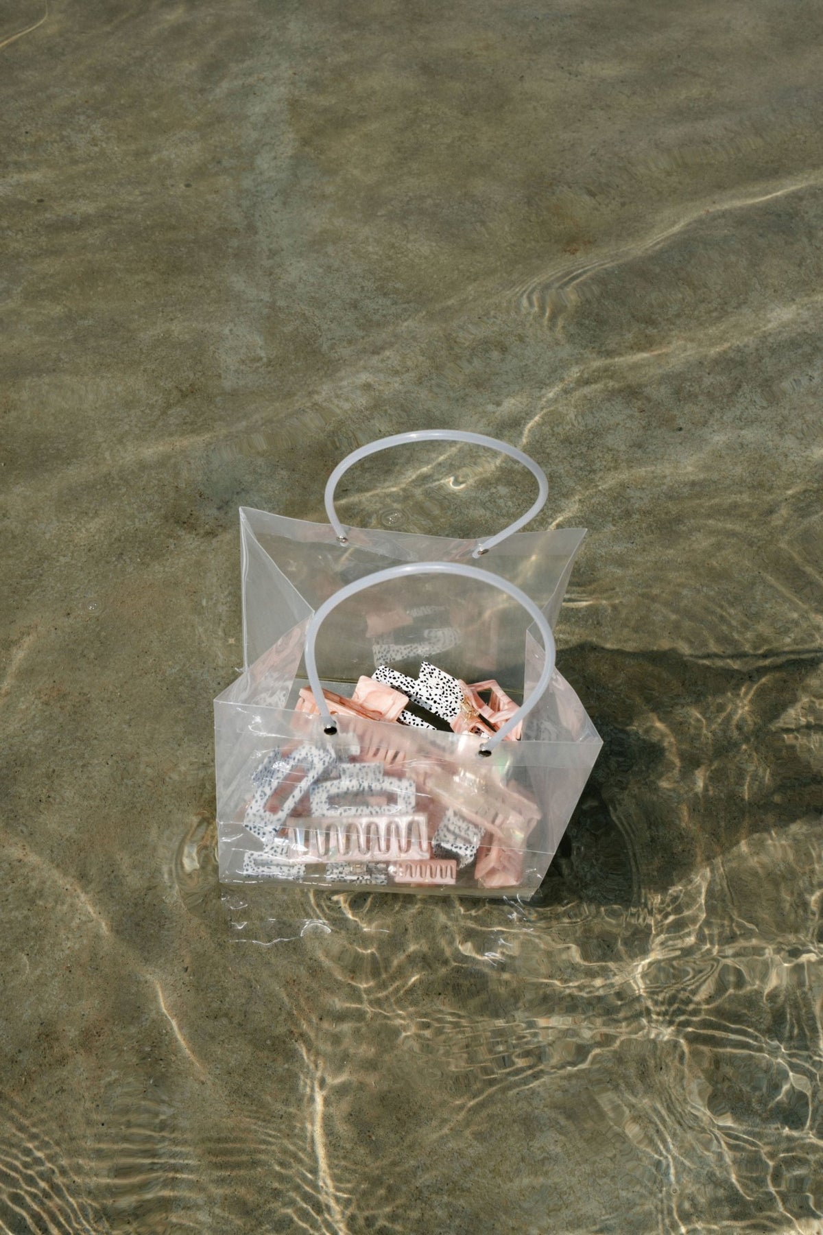 Nora plaukų segtukas - Peach Haze (S dydis) - Amitié